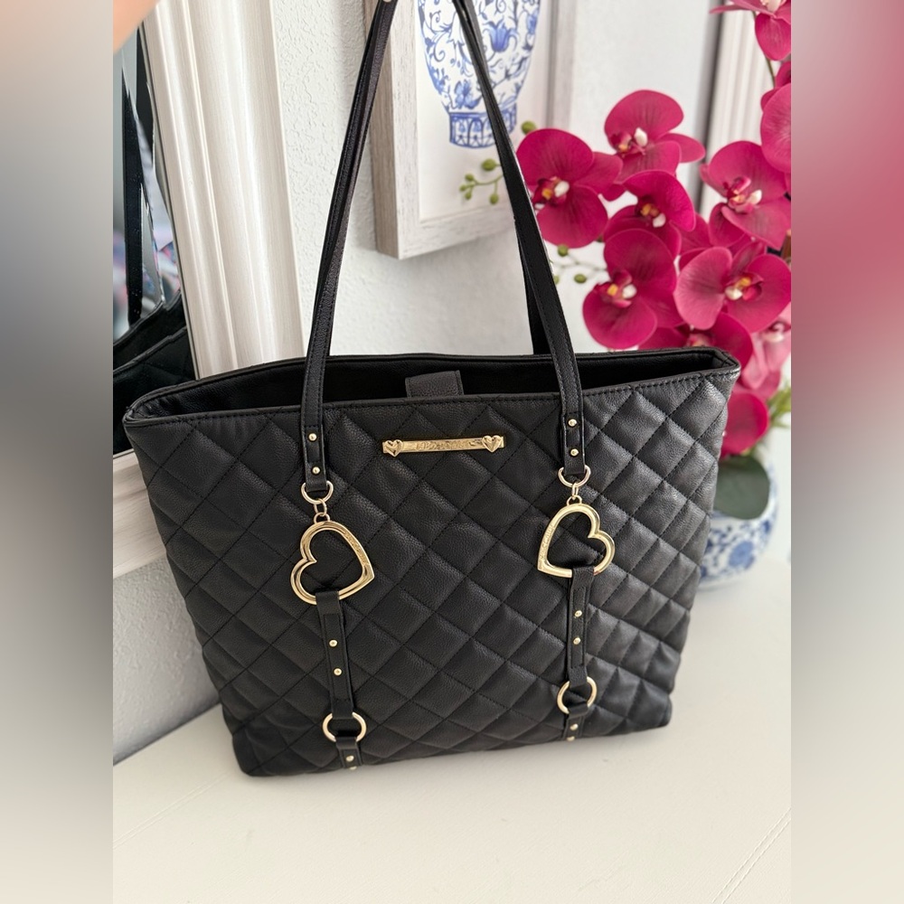 NWOT Betsy Johnson Elegant Black Quilted Tote Bag/Purse